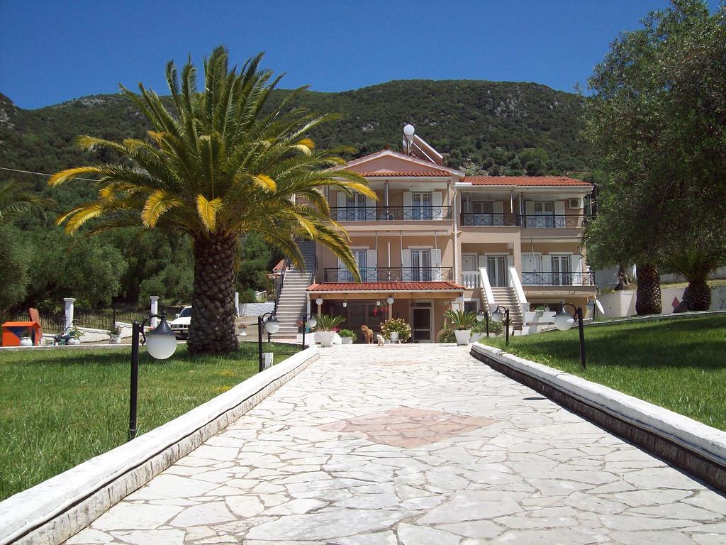 Leonidas Studios Sami  Exterior foto