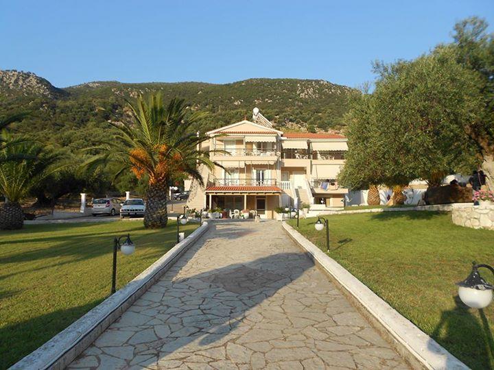 Leonidas Studios Sami  Habitación foto